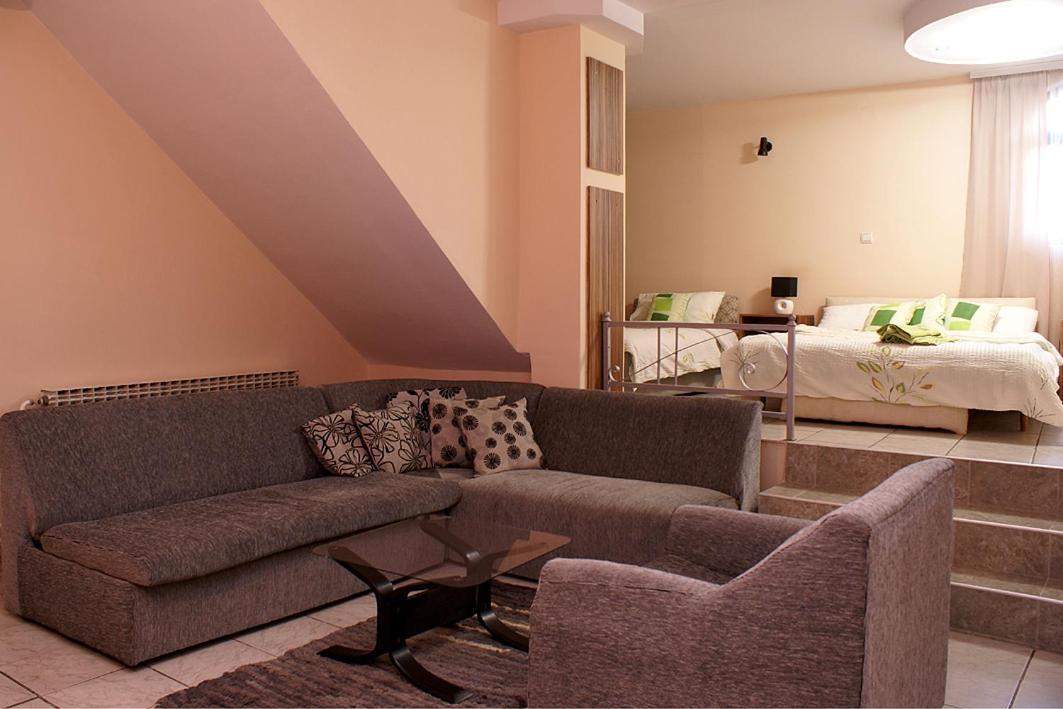 B&B Bebinac Лесковац Экстерьер фото